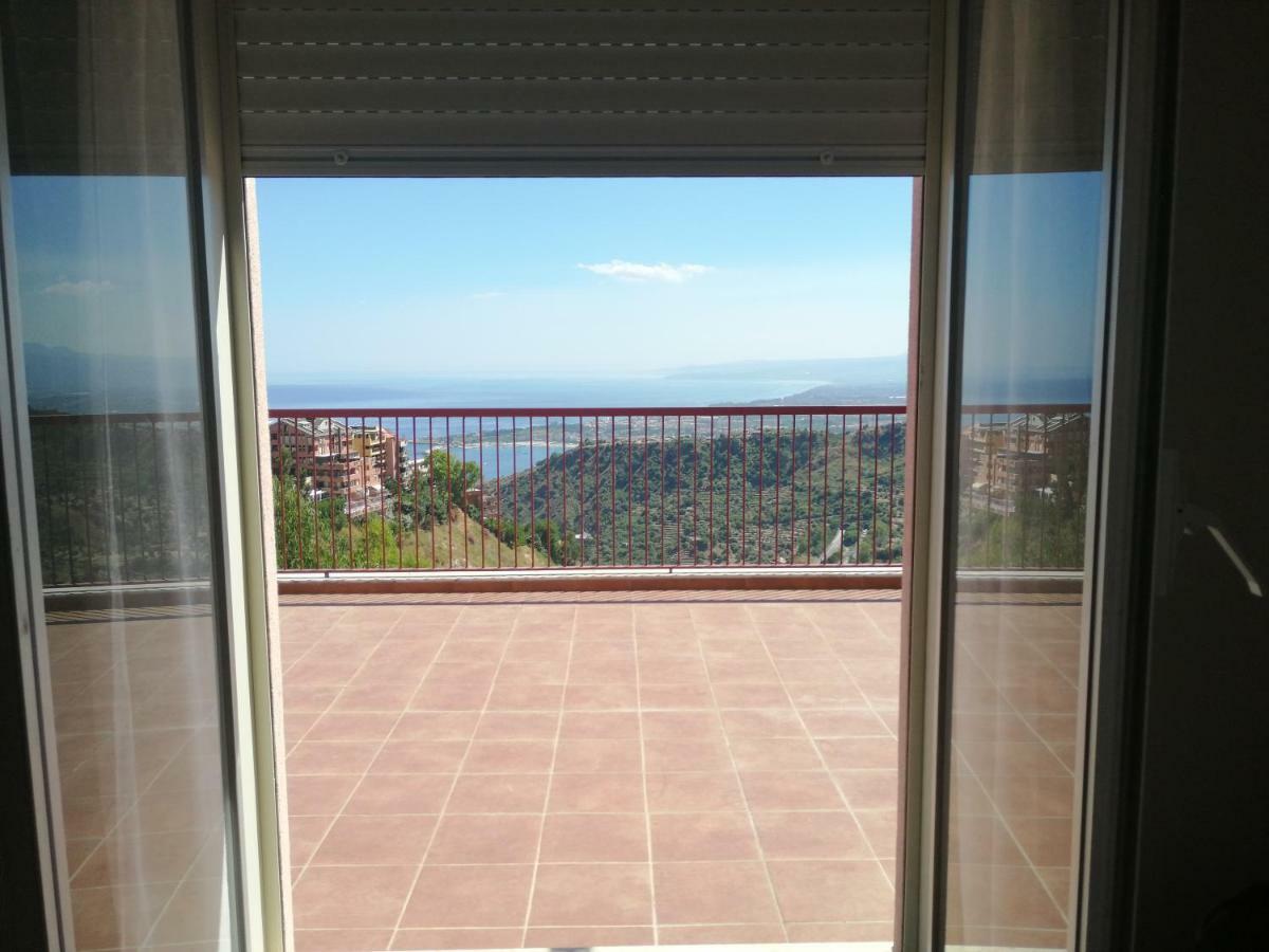 Casa Romeo Apartment ตาออร์มินา ภายนอก รูปภาพ