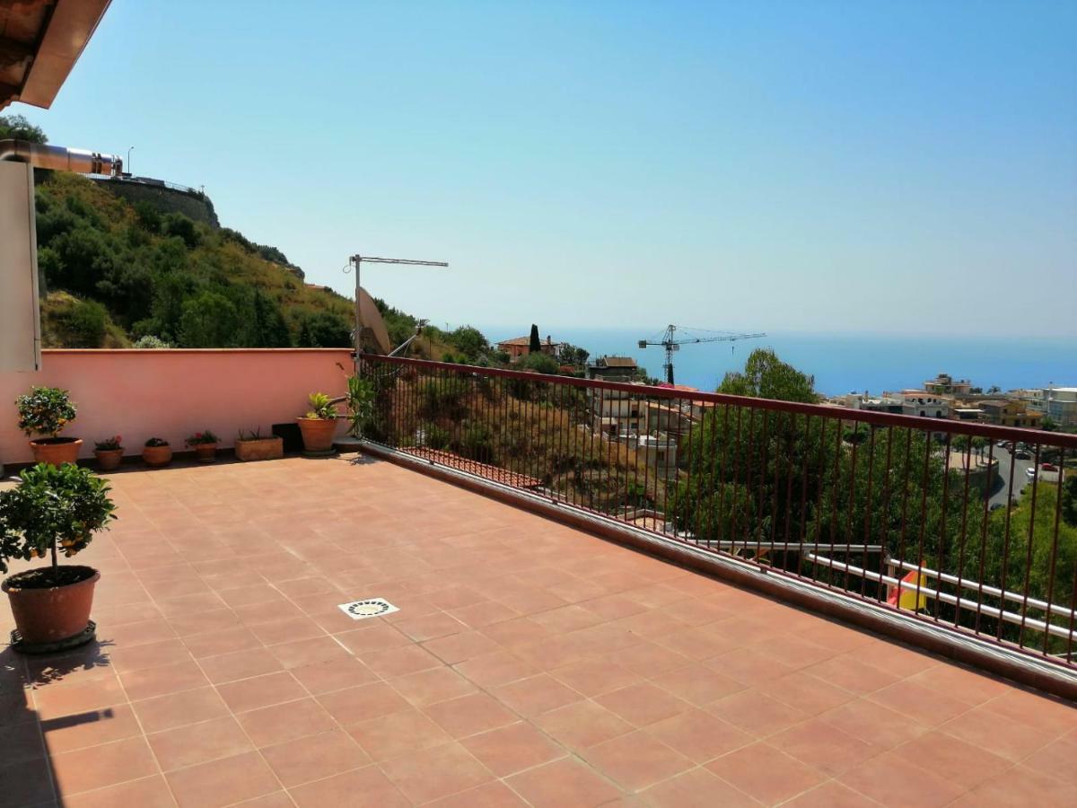 Casa Romeo Apartment ตาออร์มินา ภายนอก รูปภาพ